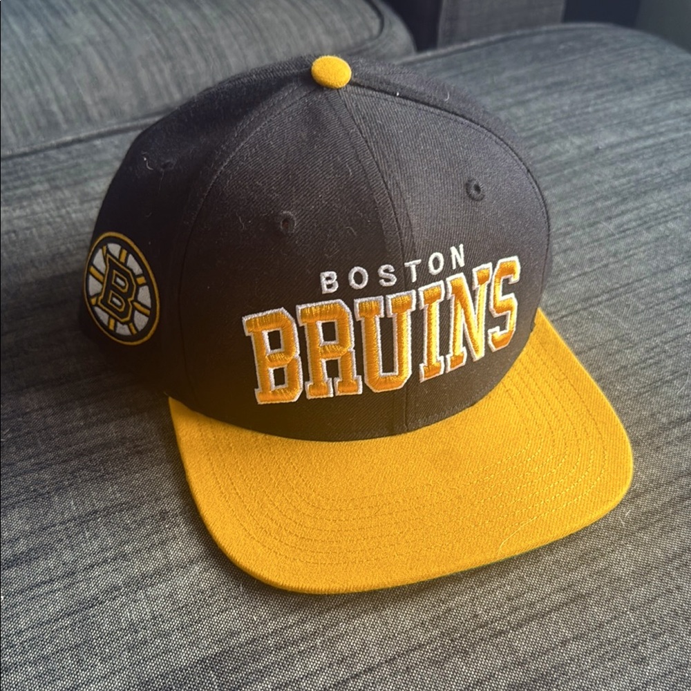 Boston Bruins 47 hat